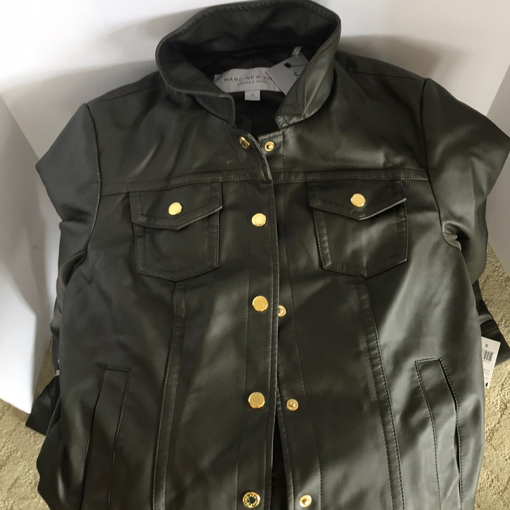 Jacket - Picture 7 of 7